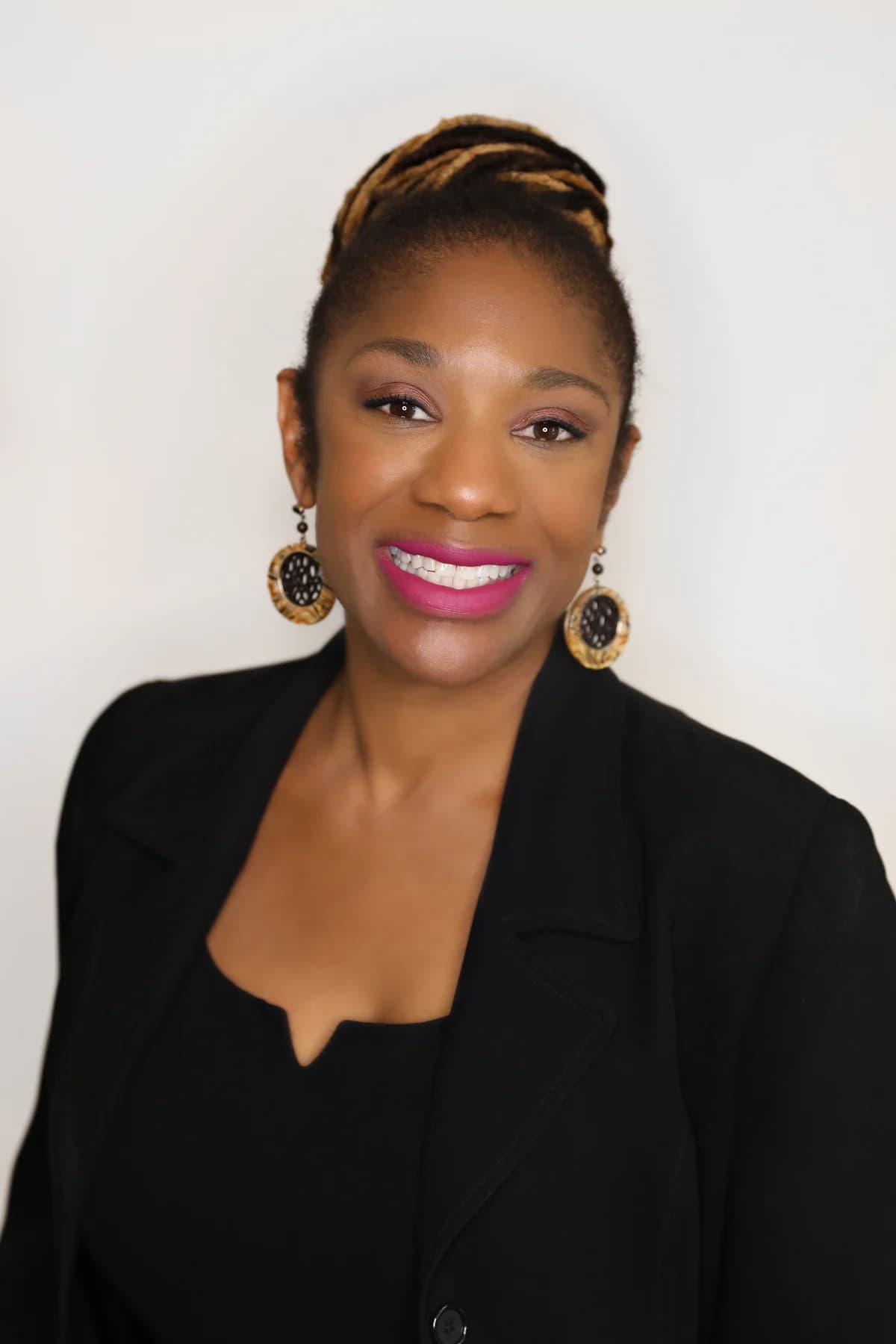 Samantha Enos, the broker behind Enos Homes